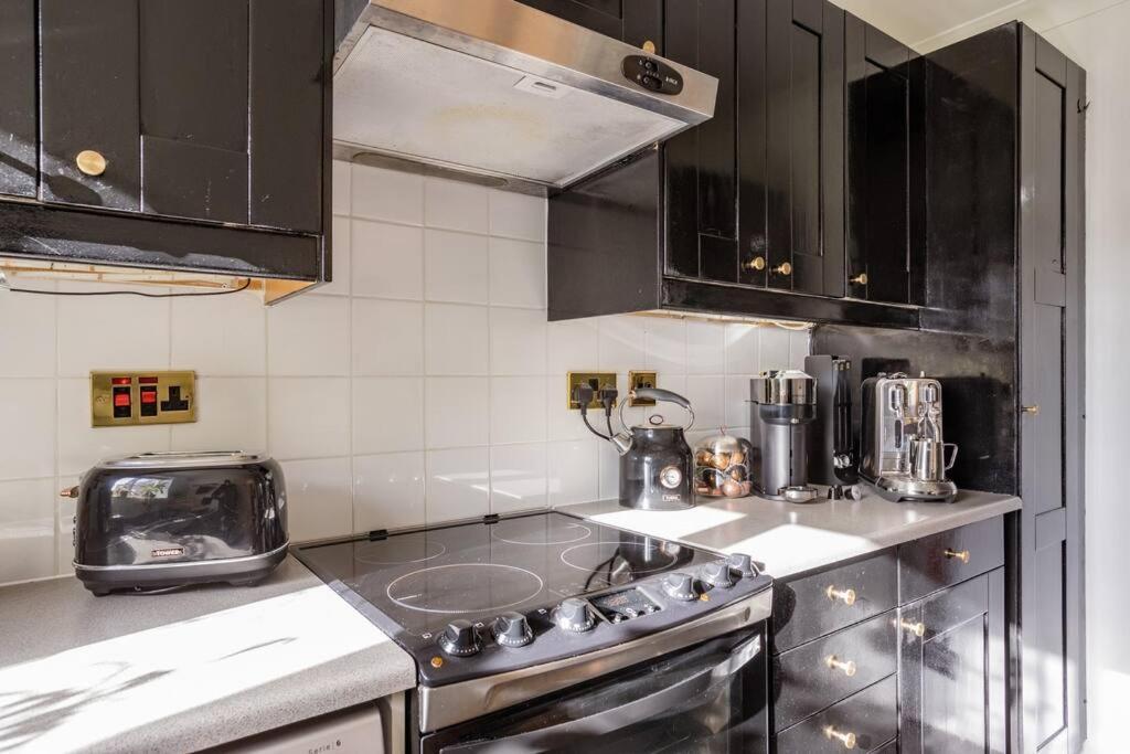 Bright &Spacious One Bedroom Flat Off Canary Wharf Londen Buitenkant foto